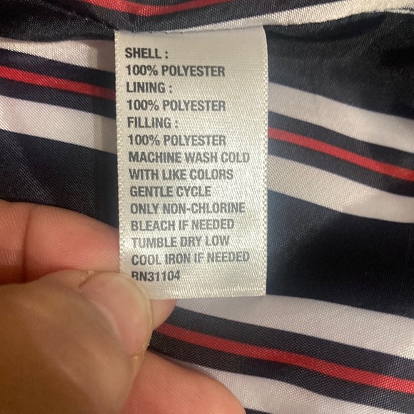 Crown & Ivy puffy jacket - Picture 7 of 10